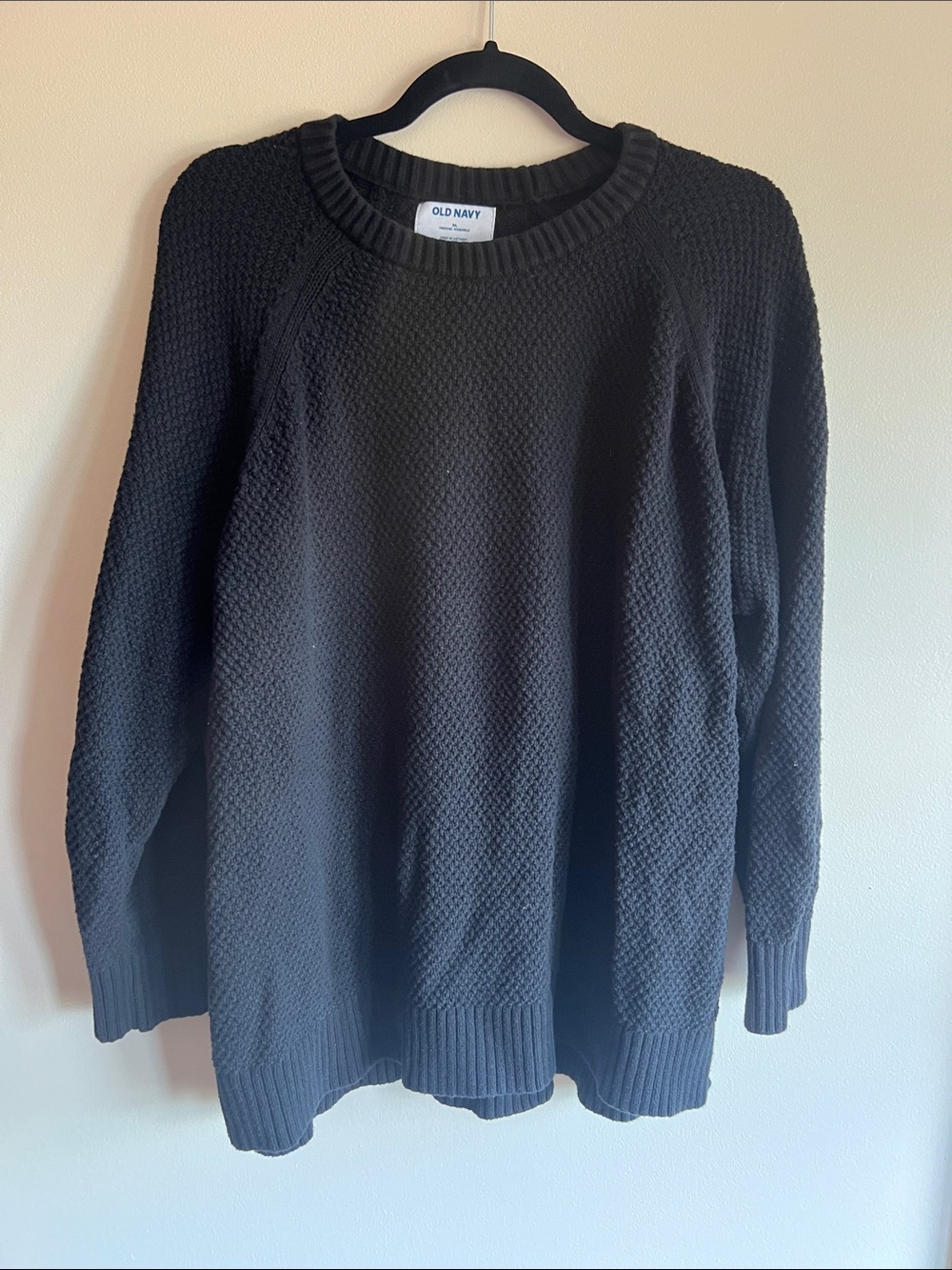 Old Navy Women's Black Textured Crewneck Sweater